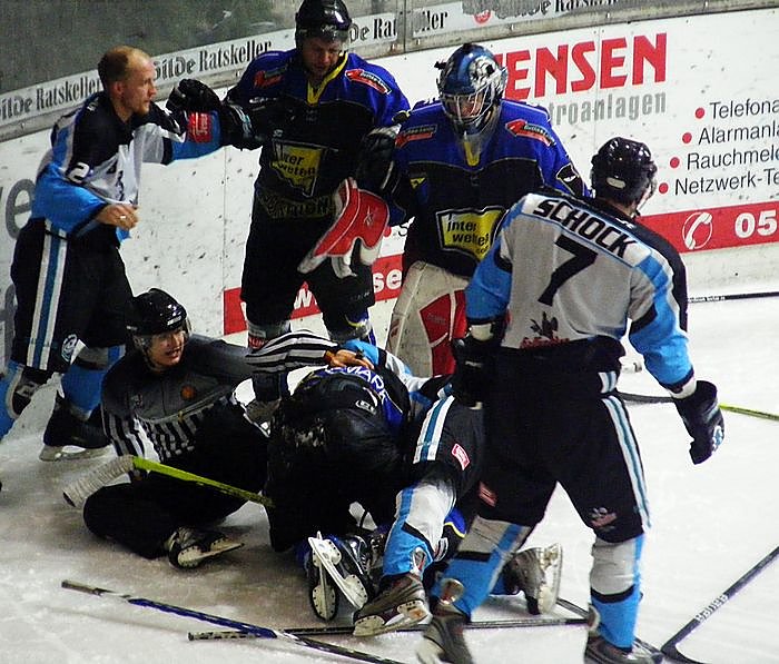 Bild: Handfestes Spiel