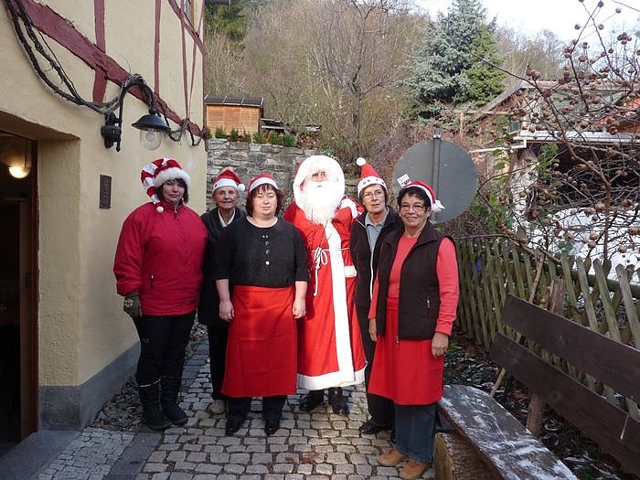 Bild: Weihnachtsmarkt in Jechaburg