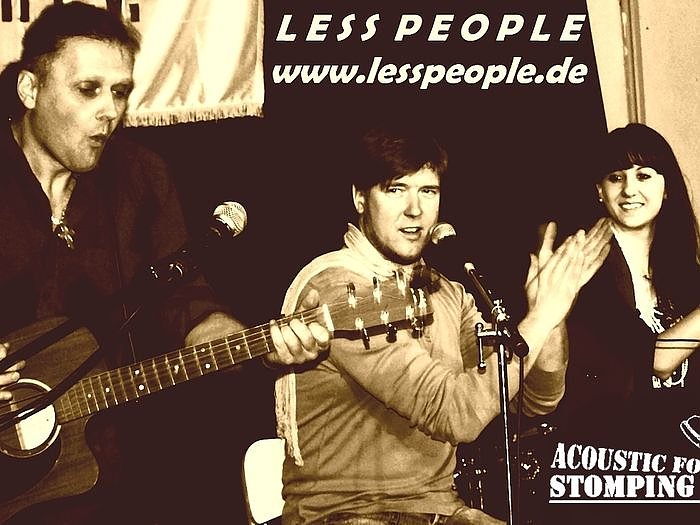 Bild: Less People