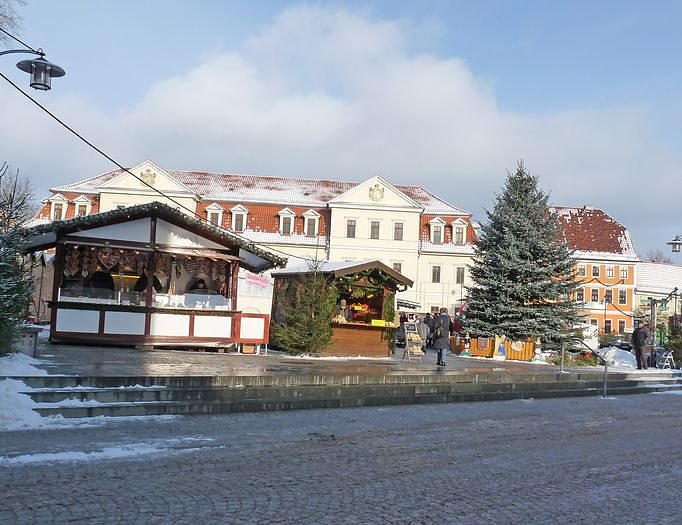 Bild: Sondersh&auml;user Weihnachtsmarkt er&ouml;ffnet
