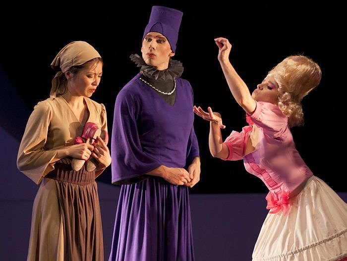 Bild: Weihnachten ins Theater