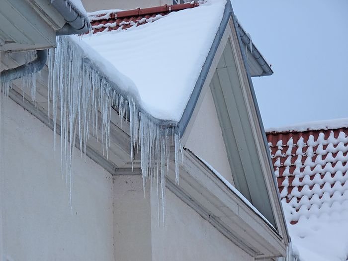 Bild: Schneer&auml;umung im Loh