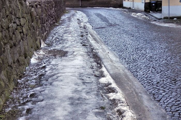 Bild: Gehweg in Krimderode