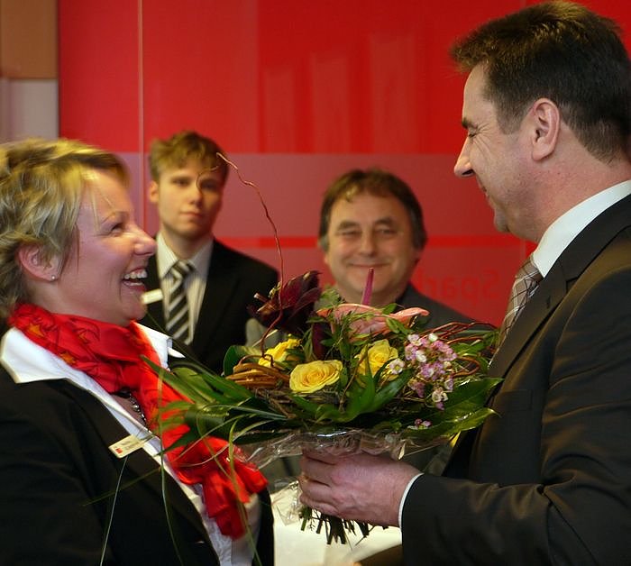 Bild: Blumen zur Er&ouml;ffnung