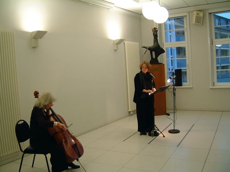 Bild: Ursula Illert und Anka Hirsch