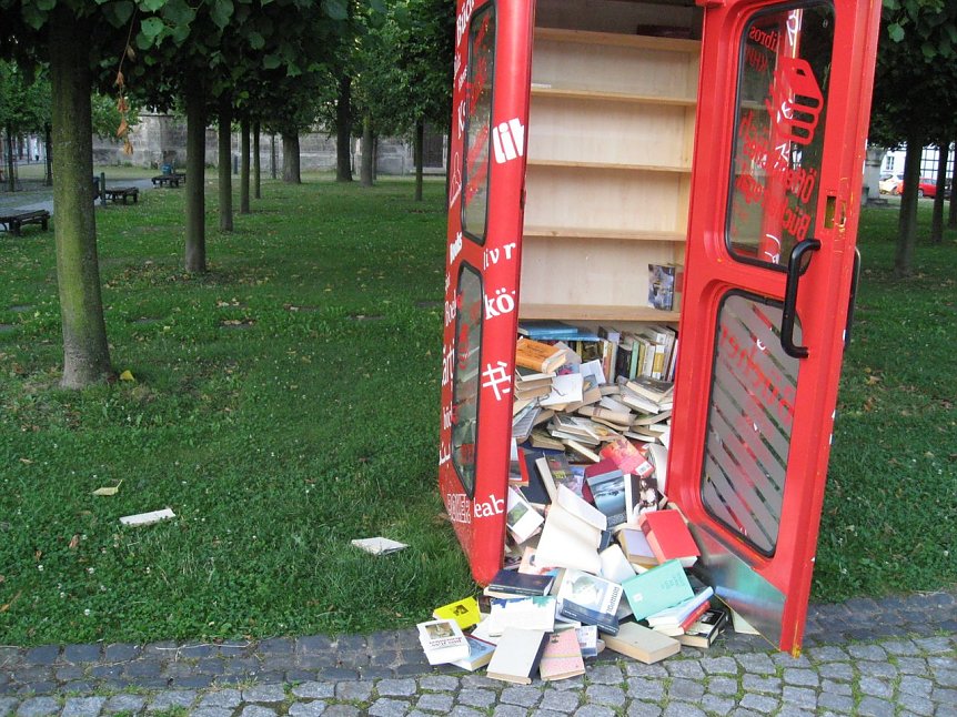 Bild: Vandalen am Werke