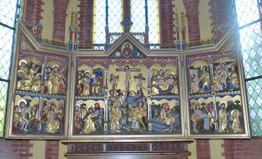 Bild: Inneres der Kirche