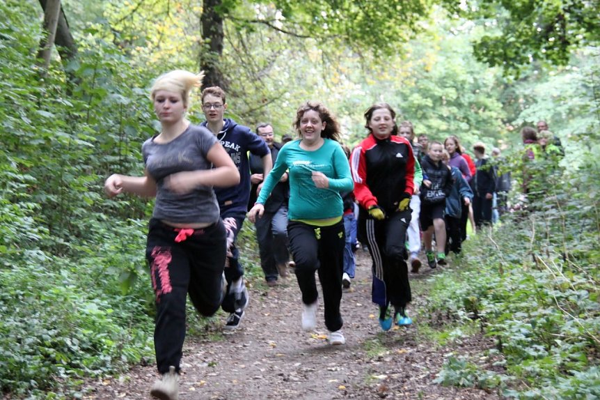 Bild: Crosslauf im Gehege