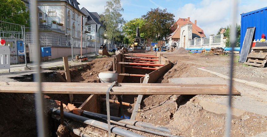 Bild: Baustelle Puschkinstra&szlig;e