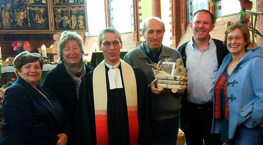 Bild: Spende f&uuml;r die Orgel
