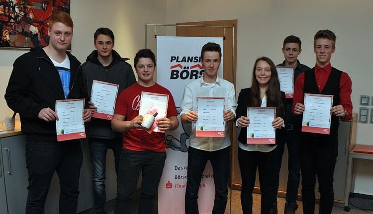 Bild: Beim Planpsiel B&ouml;rse abger&auml;umt