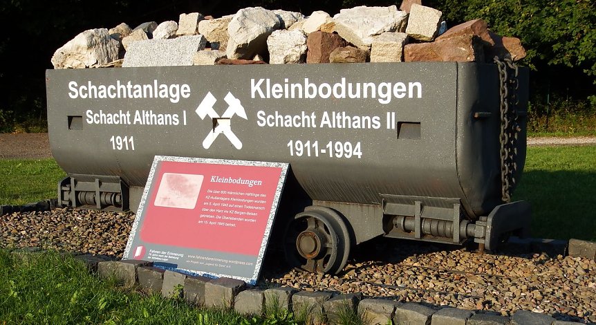 Bild: Fahnen der Erinnerung