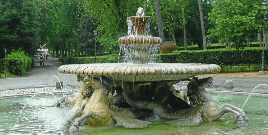 Bild: Brunnen im Park der Villa Borghese in Rom