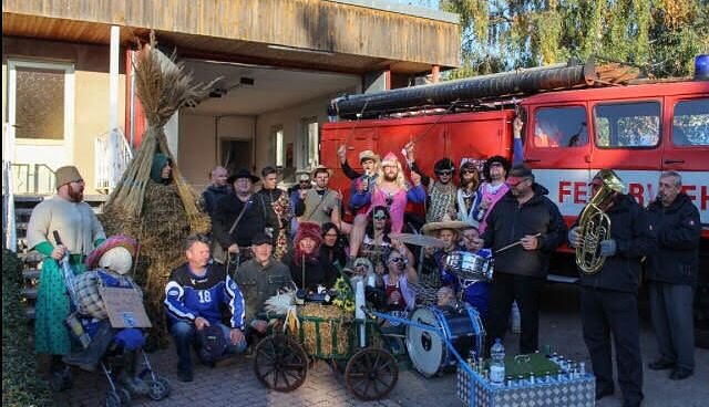 Bild: Kirmesburschen laden ein