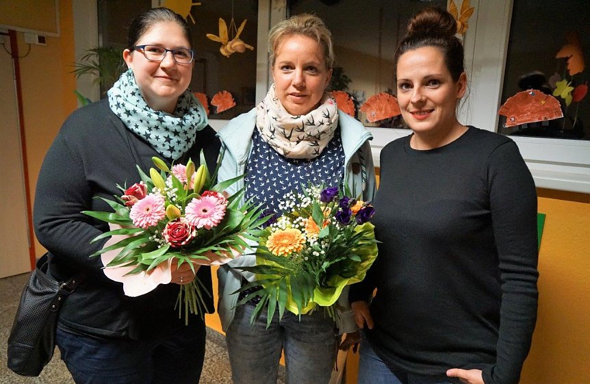 Bild: Katrin Reichardt, Nadin Kutschenreuther und Christin Delert (v.l.) sind der Vorstand des F&ouml;rdervereins Kinderlachen. 