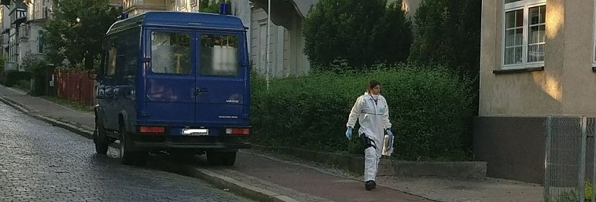 Bild: Spurensicherer am Tatort im Mai 