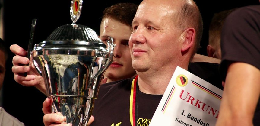 Bild: Cheftrainer Andreas Dietrich-Scherfling will die Nordh&auml;user wieder zur Meisterschaft f&uuml;hren