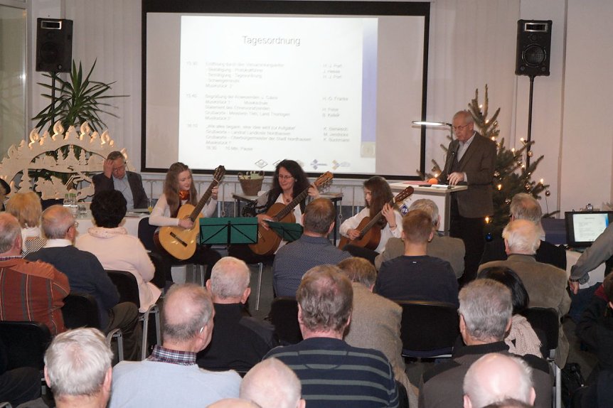 Bild: Blick in den Versammlungsraum