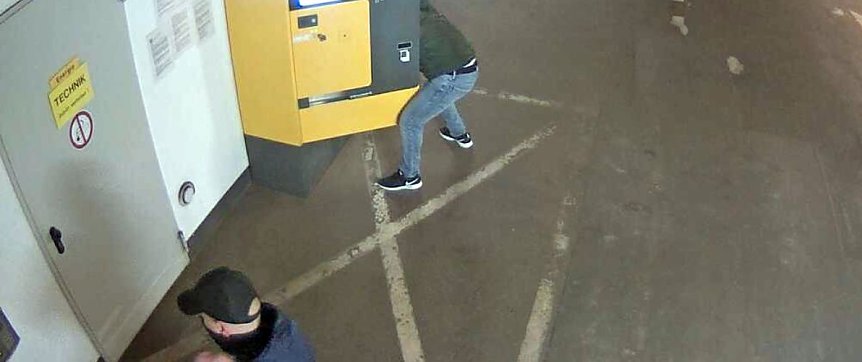 Bild: Parkautomat geknackt