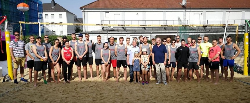 Bild: 12. Stadtwerke-Beachvolleyballcup mit toller Resonanz 