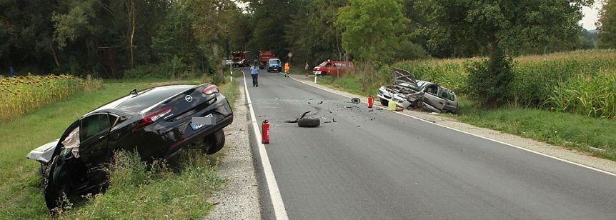 Bild: Zwei Schwerverletzte bei Unfall