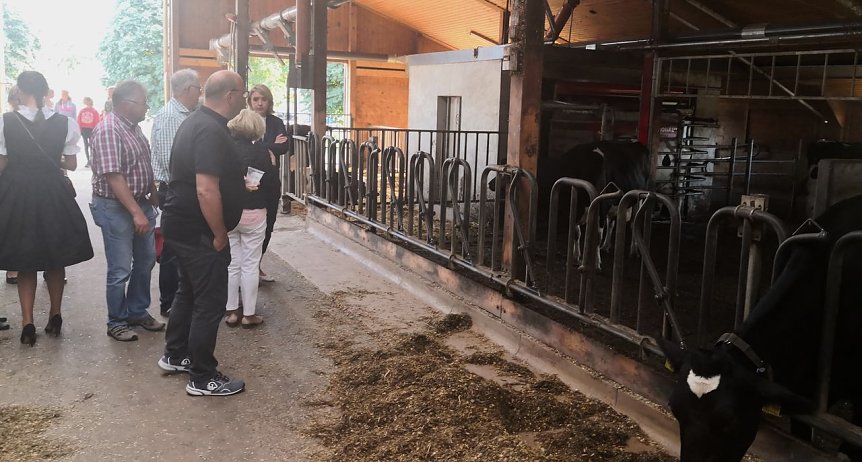 Bild: F&uuml;hrung durch die St&auml;lle des Unternehmens