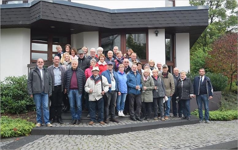 Bild: Vor der Brauerei