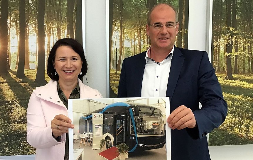 Bild: Ministerin Siegesmund, Landrat Jendricke