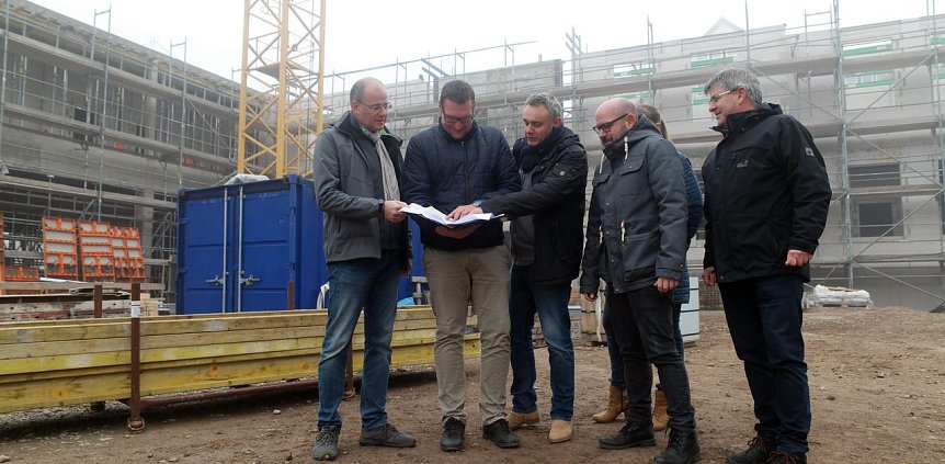 Bild: Stippvisite auf der Baustelle