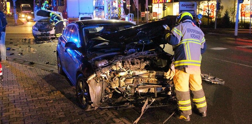 Bild: Crash auf der Kreuzung