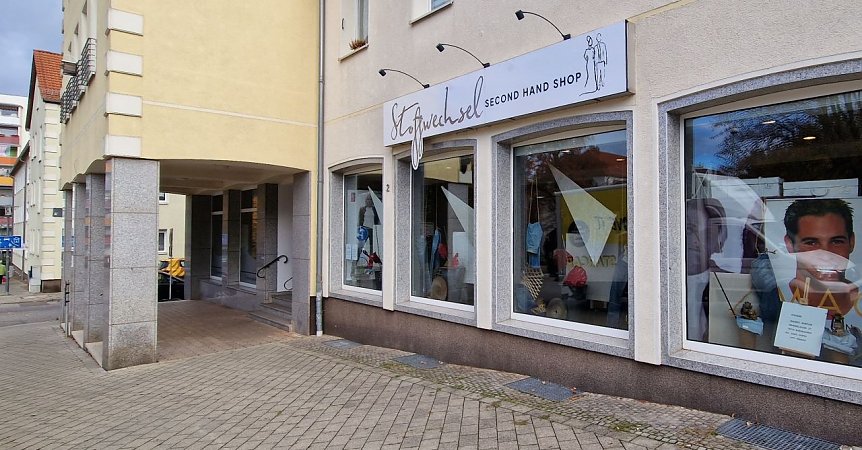 Bild: Hier kann Frau oder Mann Stoffe wechseln