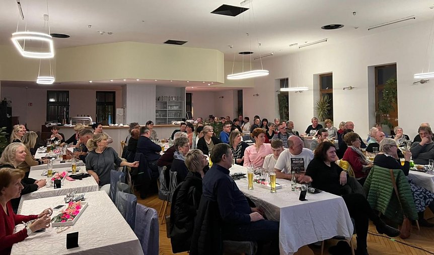 Bild: Kino in der "Friedenseiche"