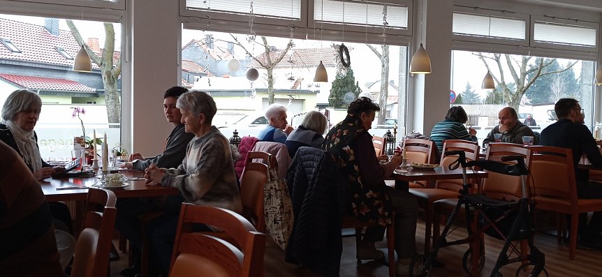 Bild: Das "Mittendrin" ist gut besucht
