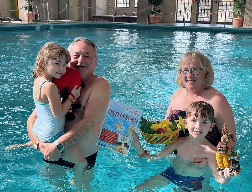 Bild: Familie Reitzig Ostern im vergangenen Jahr im Badehaus