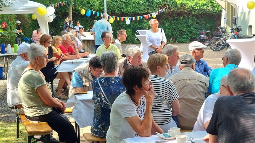 Bild: Sommerfest der VHS