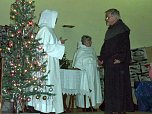 Heimatsagen zur Weihnachtsfeier aufgef&uuml;hrt (Foto: Klaus Henze)