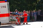 Feuerwehr&uuml;bung an Hentrich-Schule (Foto: Ilka K&uuml;hn)