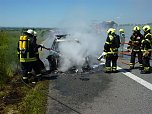 Ausgebranntes Auto auf der A 38 (Foto: privat)
