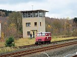 Taufe am Ellricher Bahnhof (Foto: Karin Lehmann, Peter Blei)