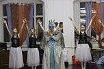 Die Eleven des Tanzstudios Radeva üben die "Schneekönigin" ein (Foto: Angelo Glashagel)