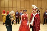 Die Narren aus Salza &uuml;bernehmen das Regiment (Foto: Angelo Glashagel)