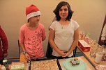 Volles Haus - der Weihnachtsbasar der Petersbergschule lockte jede Menge Besucher (Foto: Angelo Glashagel) Volles Haus - der Weihnachtsbasar der Petersbergschule lockte jede Menge Besucher (Foto: Angelo Glashagel)