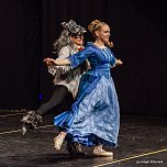 Die Sch&ouml;ne und das Biest ein Ballettm&auml;rchen. (Foto: Holger Schurack)