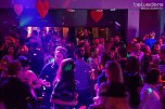 Party im Jugendclubhaus (Foto: Belvedere Media Agentur)
