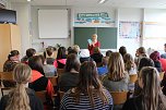 Lesegarten in der Östertalschule eröffnet (Foto: Karl-Heinz Herrmann)