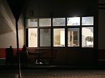 Auf frischer Tat ertappt - in der Nacht von Samstag zu Sonntag versuchte ein Einbrecher die Star-Tankstelle zu berauben (Foto: S. Dietzel)