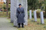 Gedenken zum Volkstrauertag im Ehrenhain auf dem Hauptfriedhof in Sondershausen (Foto: Eva Maria Wiegand) Gedenken zum Volkstrauertag im Ehrenhain auf dem Hauptfriedhof in Sondershausen (Foto: Eva Maria Wiegand)