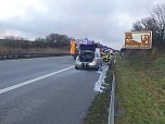 Auto auf der A38 brannte (Foto: Feuerwehr Breitenworbis/SD)