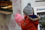 Gut besucht war der Stand mit der Zuckerwatte (Foto: Eva Maria Wiegand)