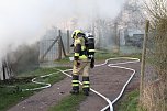 Gartenlaubenbrand im Nordhäuser Kastanienweg (Foto: S. Dietzel)